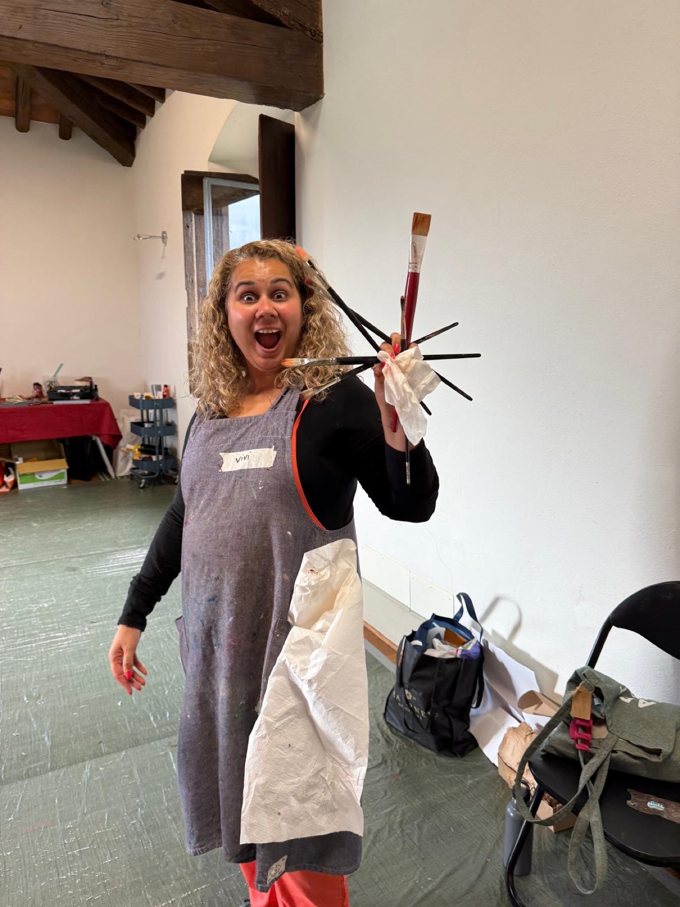 Vivi at Art Escape Italy studio